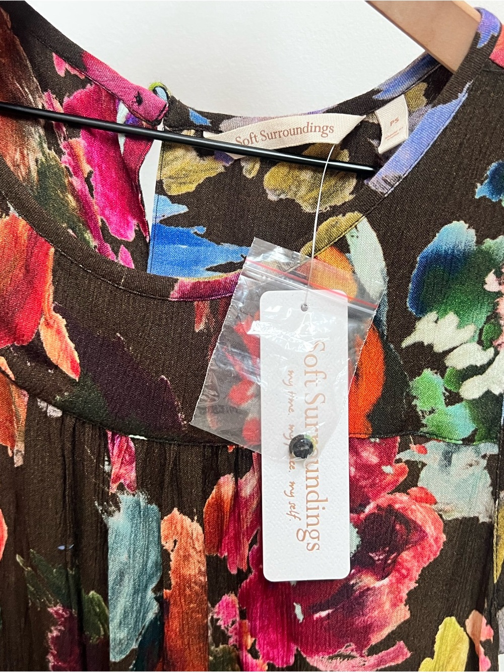 New Soft Surroundings Rosalie Maxi Dress Floral Watercolor Gauze SP Resort Boho - Picture 8 of 16